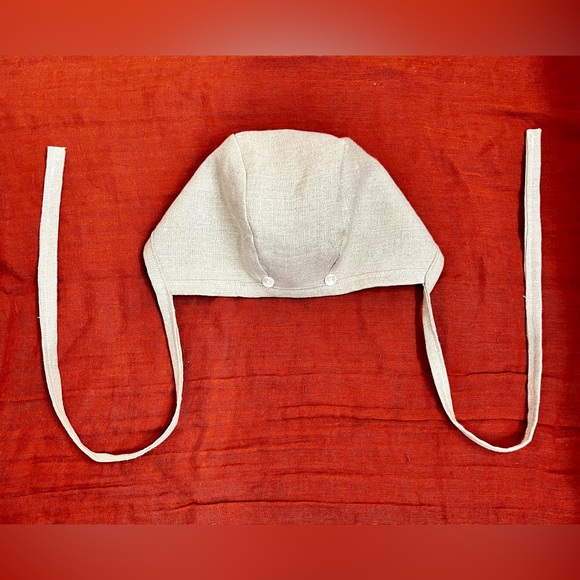 Handmade 100% Linen Baby Bonnet - Picture 4 of 4